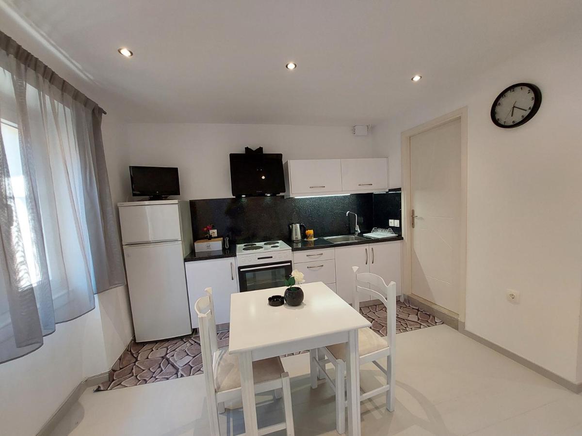 Akis Luxury Flat *