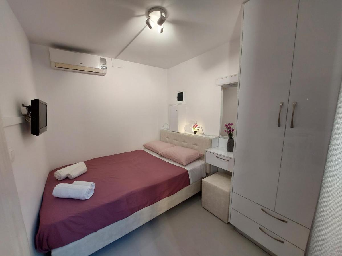 Akis Luxury Flat *